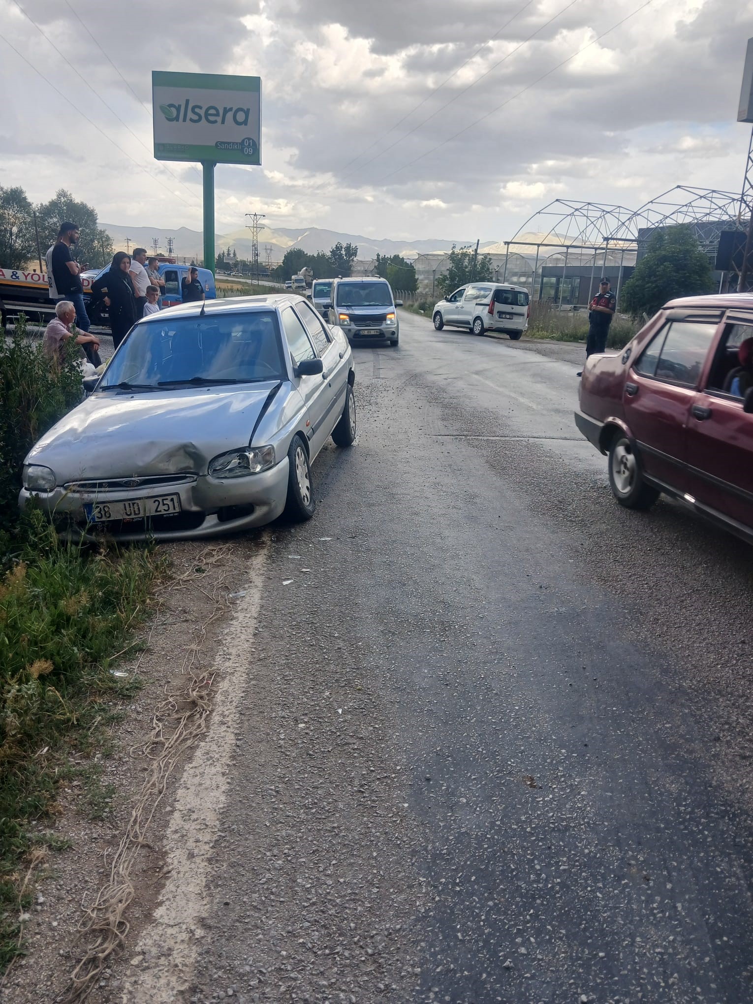 Afyonkarahisar'da Trafik Kazaları Alarmı: 2 Gün İçinde 7 Kaza, 12 Yaralı