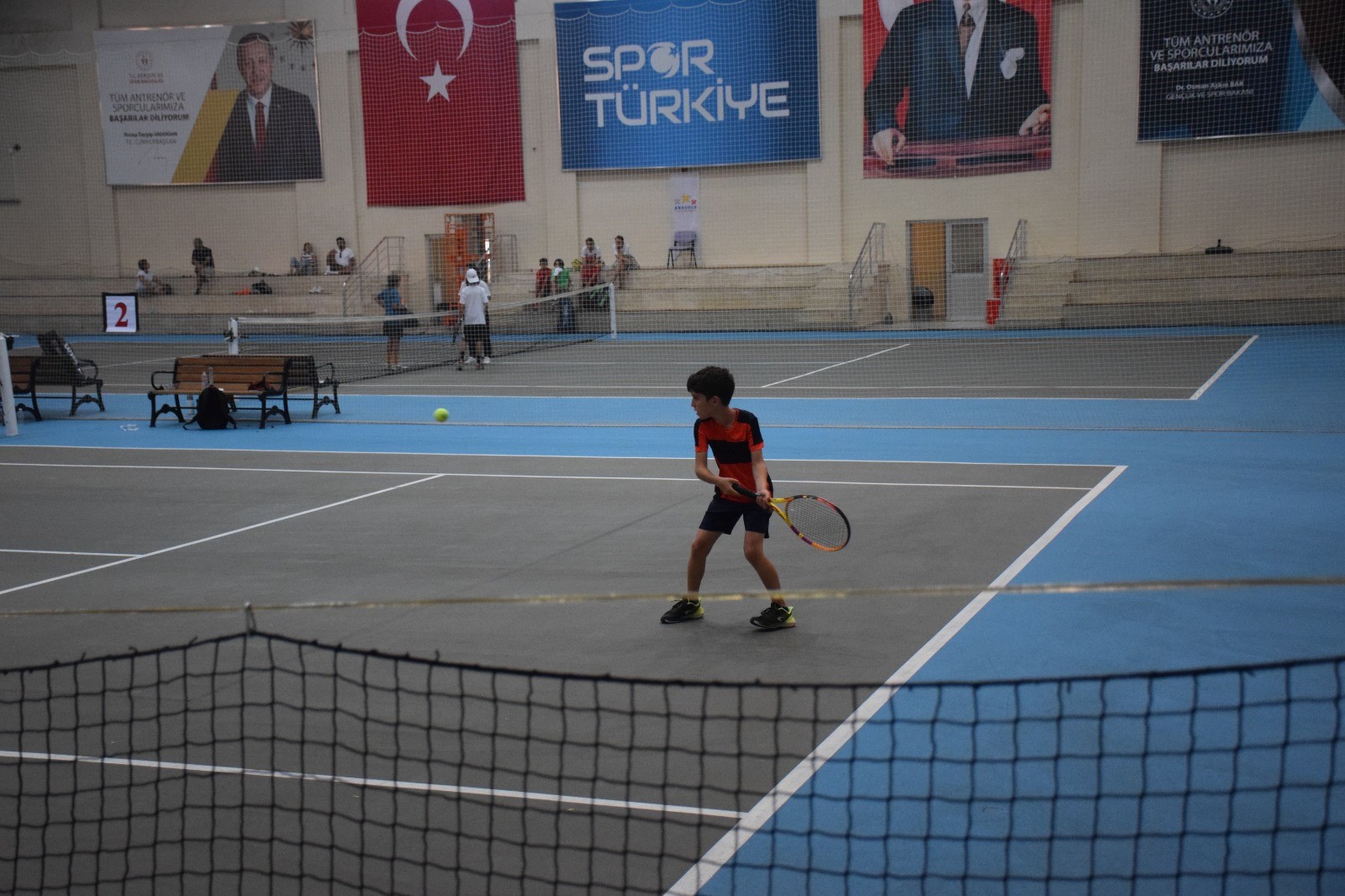 Afyonkarahisar'da Tenis Heyecanı