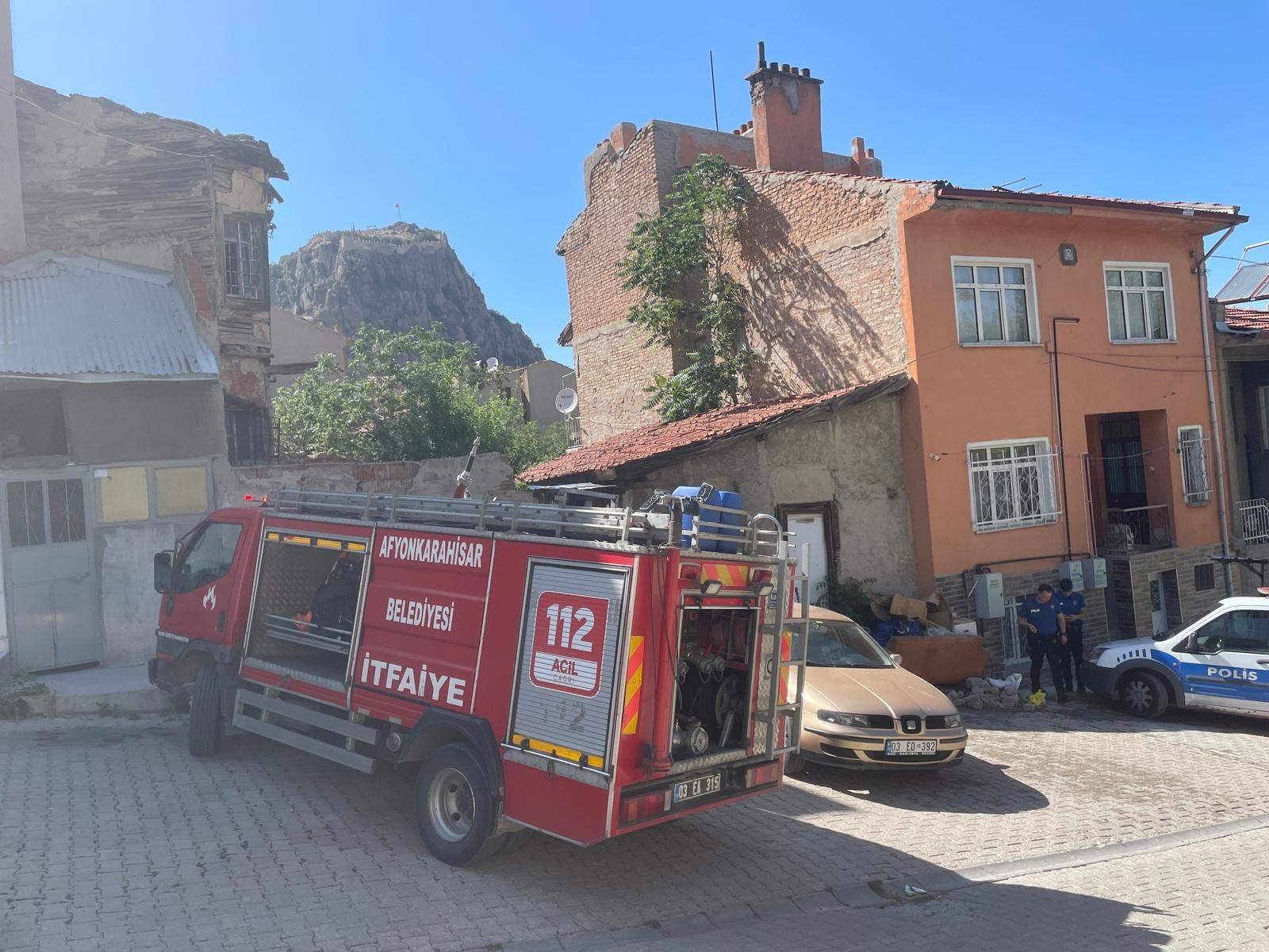 Afyonkarahisar'da Oyun Sırasında Çıkan Yangın Panik Yarattı