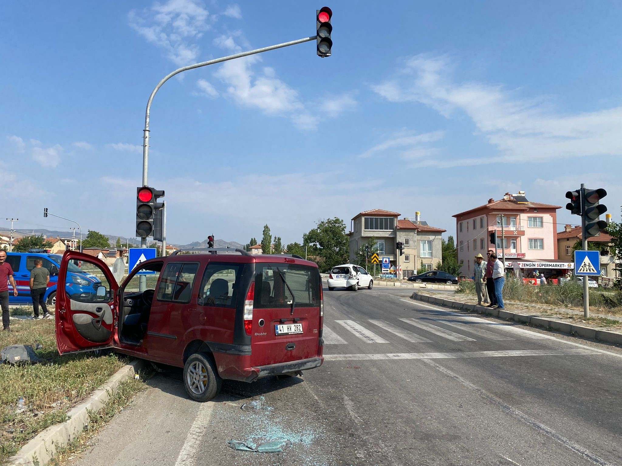 Afyonkarahisar'da Trafik Kazası: Dört Yaralı
